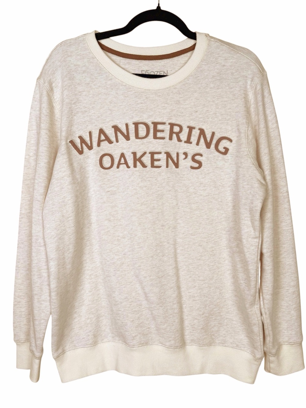 Disney Frozen Musical Wandering Oaken’s Graphic Sweatshirt Women’s Medium Cream